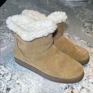 Tan Suede Ankle Boots Size 6 EUC